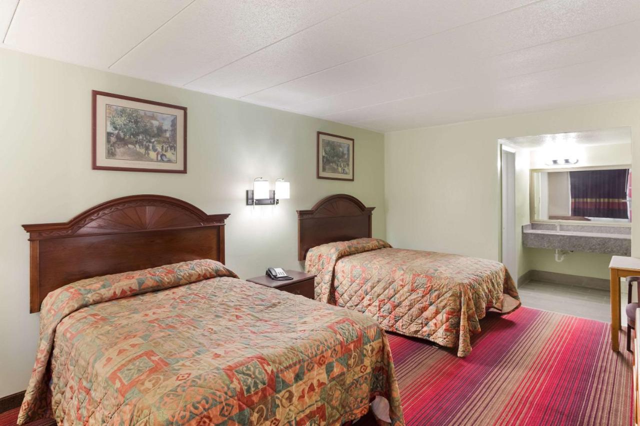 Rodeway Inn South Point المظهر الخارجي الصورة
