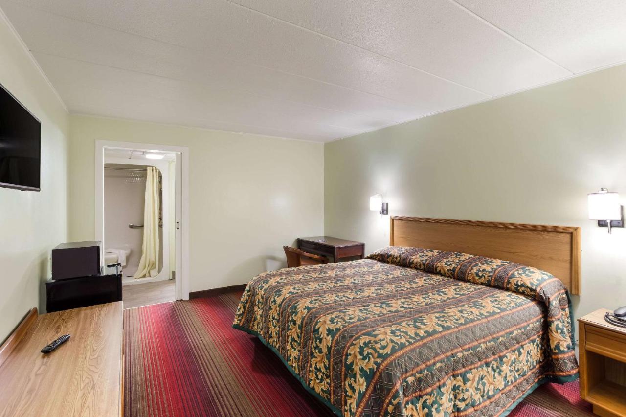 Rodeway Inn South Point المظهر الخارجي الصورة