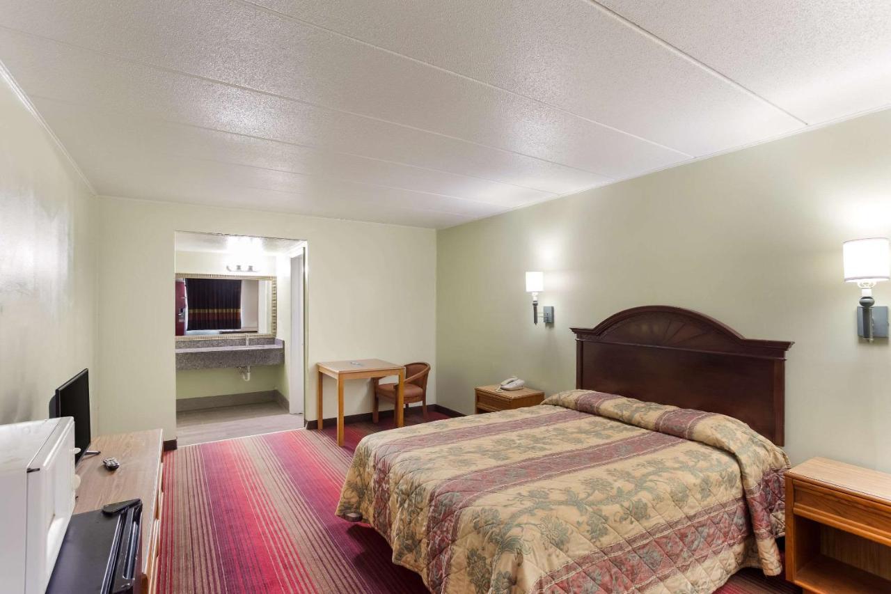 Rodeway Inn South Point المظهر الخارجي الصورة