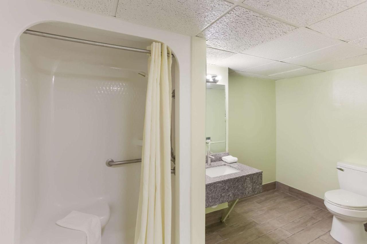 Rodeway Inn South Point المظهر الخارجي الصورة