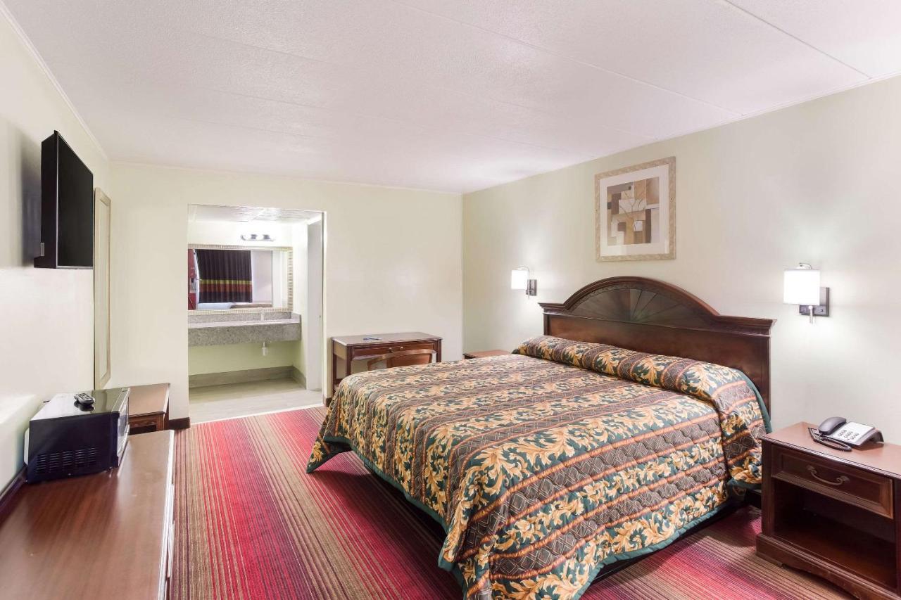 Rodeway Inn South Point المظهر الخارجي الصورة